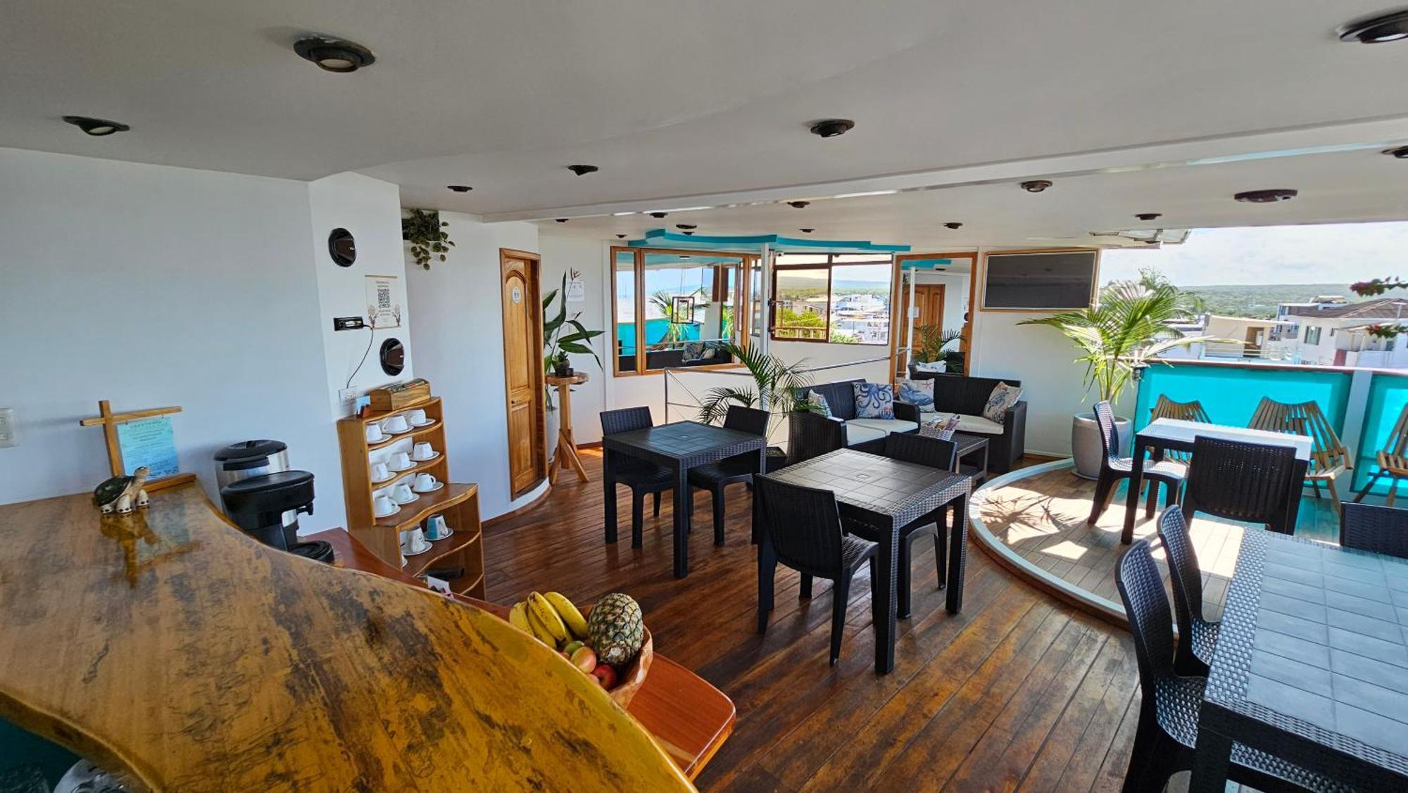 Casa Ocean Pier Bed and Breakfast Puerto Ayora  Exteriör bild